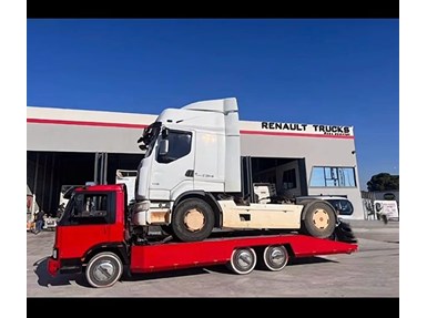 İnegöl Oto Kurtarıcı - Yeşim Oto Kurtarma Yol Yardım